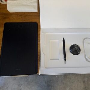 Wacom Intuos Pro 12.2 Inches Graphic Tablet (Never Used, Open Box) - PTH660
